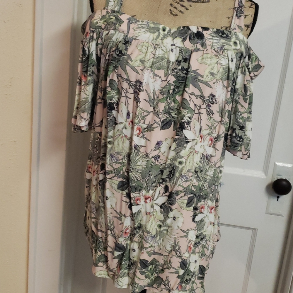 Long floral shirt, soft, light